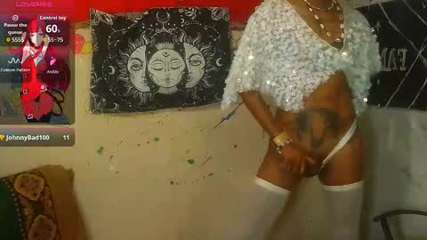 Snapshot of julieth_wolf chatting on 12/02/25, 11:45 Julieth Wolf online show from 12/02/25, 11:45