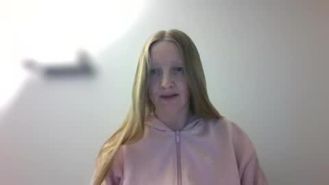 julietka online show from 05/31/26, 08:54