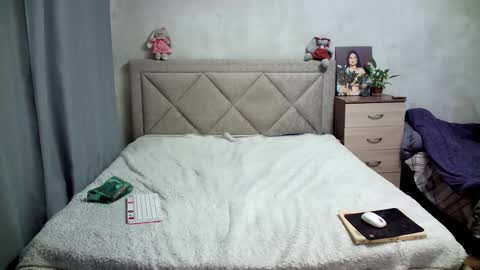 Julietkitty online show from 01/24/25, 09:17