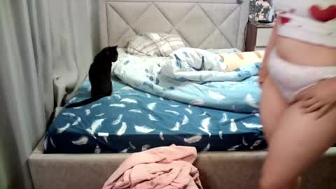Julietkitty online show from 06/29/26, 05:46