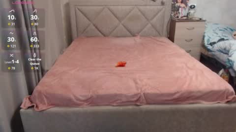Julietkitty online show from 07/18/26, 06:17