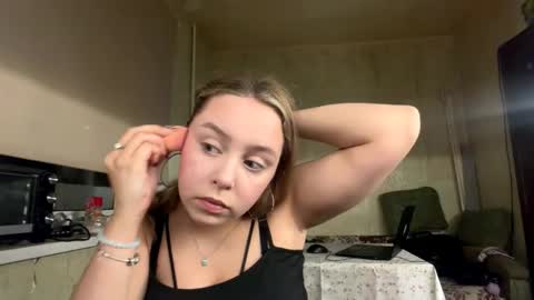 Snapshot of julietmegown chatting on 11/03/25, 02:07 Mia online show from 11/03/25, 02:07