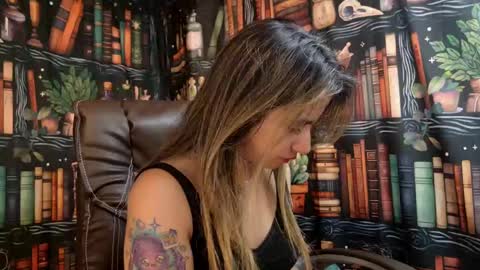 Snapshot of julietta__jackson chatting on 03/01/25, 11:15 Julietta Jackson online show from 03/01/25, 11:15
