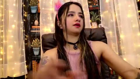 Snapshot of julietta__jackson chatting on 06/20/26, 07:27 Julietta Jackson online show from 06/20/26, 07:27