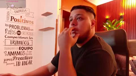 julietta max  online show from 12/16/25, 11:59