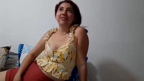 julietta max  online show from 03/28/26, 02:00