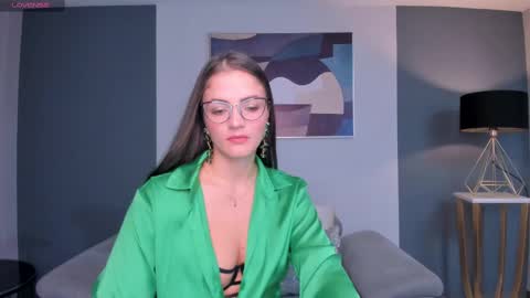 Snapshot of juliettabasset chatting on 02/23/25, 11:55 JULIETTA online show from 02/23/25, 11:55