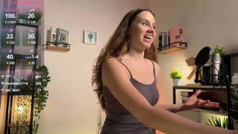 Snapshot of juliette_junson chatting on 01/28/25, 07:10 Julie online show from 01/28/25, 07:10