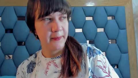 juliette_pretty_ online show from 09/12/25, 07:14