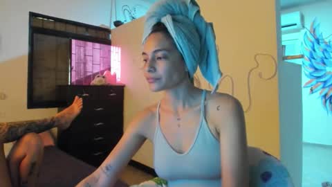 juliette online show from 11/19/25, 09:59