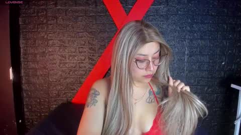 Julieta online show from 11/27/25, 12:18