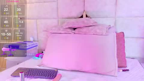juliia01 online show from 06/19/26, 02:49