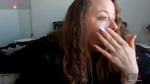 Juli Monroe online show from 01/05/26, 09:18