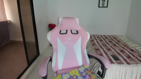 Juline Smith online show from 09/12/25, 12:38