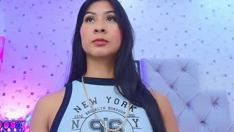 Snapshot of jullietareyes chatting on 11/30/25, 11:47 Julieta Reyes online show from 11/30/25, 11:47