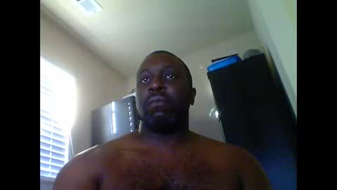 Snapshot of junbug8812 chatting on 12/04/24, 01:20 junbug8812 online show from 12/04/24, 01:20