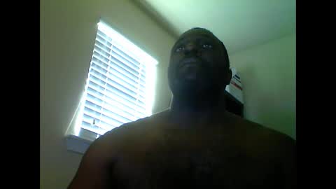 Snapshot of junbug8812 chatting on 01/15/25, 02:13 junbug8812 online show from 01/15/25, 02:13