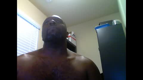 Snapshot of junbug8812 chatting on 01/30/25, 01:21 junbug8812 online show from 01/30/25, 01:21