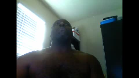 Snapshot of junbug8812 chatting on 11/04/25, 01:32 junbug8812 online show from 11/04/25, 01:32