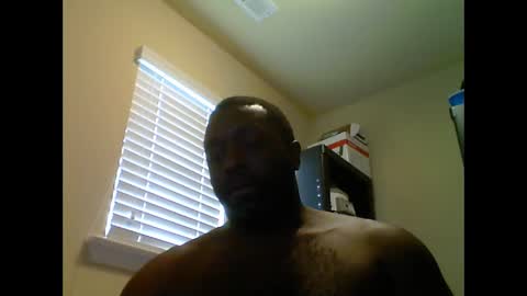 Snapshot of junbug8812 chatting on 02/11/26, 02:22 junbug8812 online show from 02/11/26, 02:22