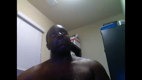 Snapshot of junbug8812 chatting on 05/24/26, 03:11 junbug8812 online show from 05/24/26, 03:11