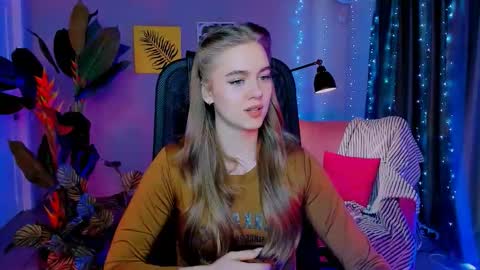 junewoods online show from 03/14/26, 09:26