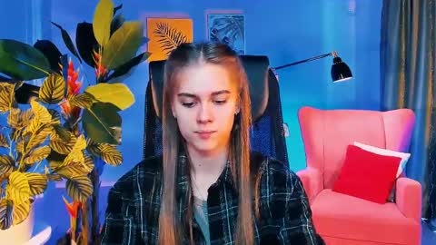 junewoods online show from 04/02/26, 07:17