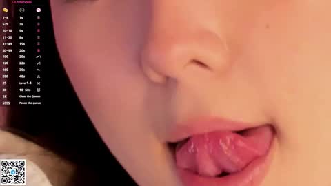 Bella online show from 11/19/25, 06:24