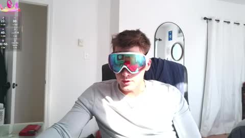 Junior Madison online show from 03/02/25, 04:10