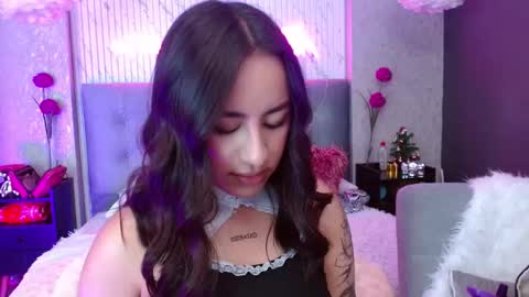 Snapshot of juniper_hill chatting on 01/12/26, 04:18 Juniper online show from 01/12/26, 04:18