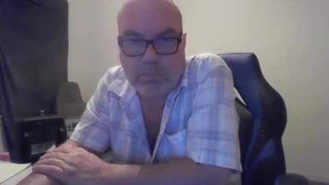 junkhp1 online show from 05/22/26, 08:21