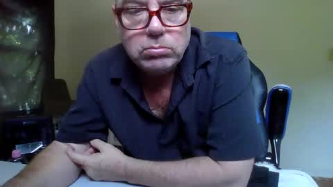 junkhp1 online show from 05/25/26, 04:24