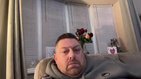 Snapshot of junky345 chatting on 12/27/24, 10:37 Junky online show from 12/27/24, 10:37