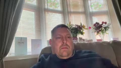 Snapshot of junky345 chatting on 02/06/25, 09:43 Junky online show from 02/06/25, 09:43