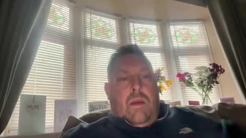 Snapshot of junky345 chatting on 02/10/25, 10:31 Junky online show from 02/10/25, 10:31