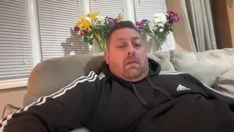 Snapshot of junky345 chatting on 02/12/25, 11:09 Junky online show from 02/12/25, 11:09