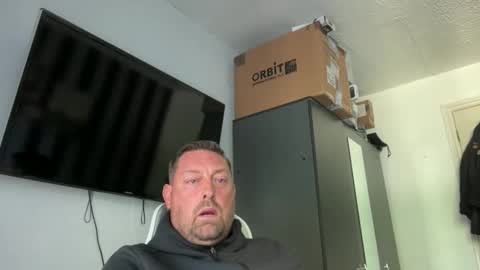 Snapshot of junky345 chatting on 09/22/25, 03:25 Junky online show from 09/22/25, 03:25