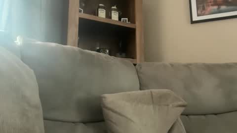 Snapshot of junky345 chatting on 11/11/25, 12:27 Junky online show from 11/11/25, 12:27