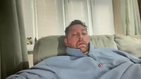 Snapshot of junky345 chatting on 12/04/25, 02:15 Junky online show from 12/04/25, 02:15