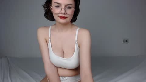 Snapshot of junnewers chatting on 02/03/25, 09:39 JunneWers online show from 02/03/25, 09:39