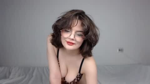 Snapshot of junnewers chatting on 02/21/25, 07:10 JunneWers online show from 02/21/25, 07:10