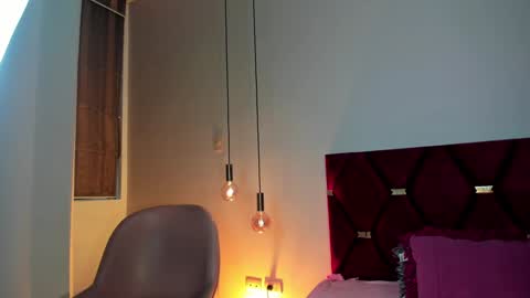 Jupiter Fox online show from 01/09/25, 11:25