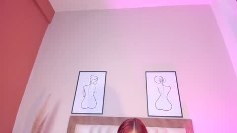 Jupiter Fox online show from 01/10/25, 05:56