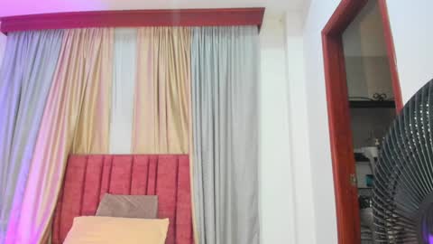 Jupiter Fox online show from 01/29/25, 11:30