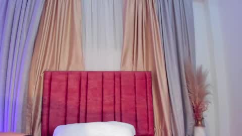 Jupiter Fox online show from 03/11/25, 12:33