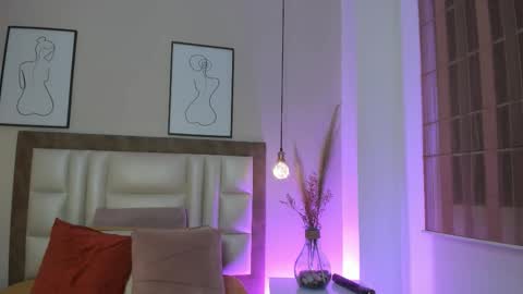 Jupiter Fox online show from 01/12/26, 11:32