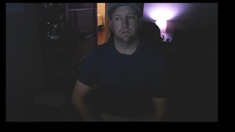 Snapshot of jusbeaz8722 chatting on 01/06/25, 12:37 JustnSide Unexxst online show from 01/06/25, 12:37