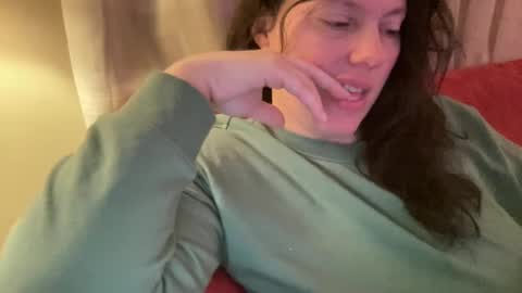 Snapshot of just4you101 chatting on 11/12/25, 11:10 Flirty influncer online show from 11/12/25, 11:10