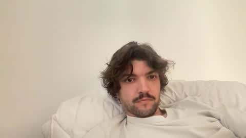 Snapshot of just_a_guy_with_a_big_cock chatting on 11/19/25, 02:50 just_a_guy_with_a_big_cock online show from 11/19/25, 02:50