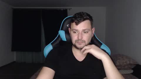 Alex online show from 12/28/24, 06:18